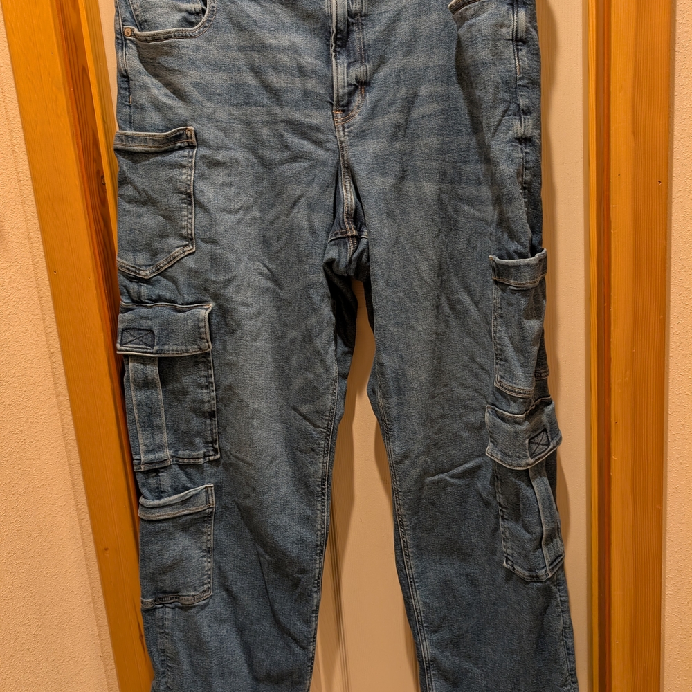 American Eagle Wide Leg Baggy Cargo Jeans 20 L